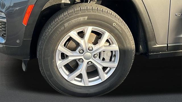 used 2022 Jeep Grand Cherokee car, priced at $33,220