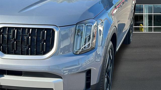 used 2025 Kia Telluride car, priced at $45,330