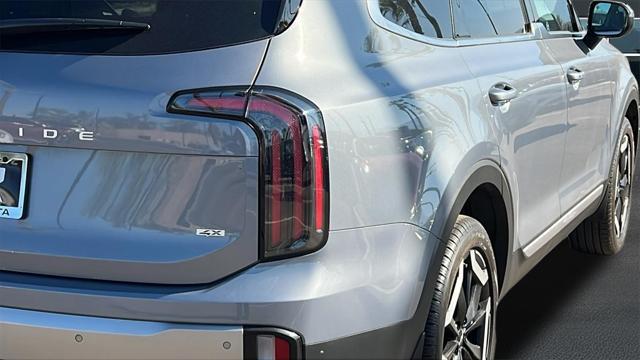used 2025 Kia Telluride car, priced at $45,330