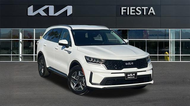 used 2022 Kia Sorento Hybrid car, priced at $30,018