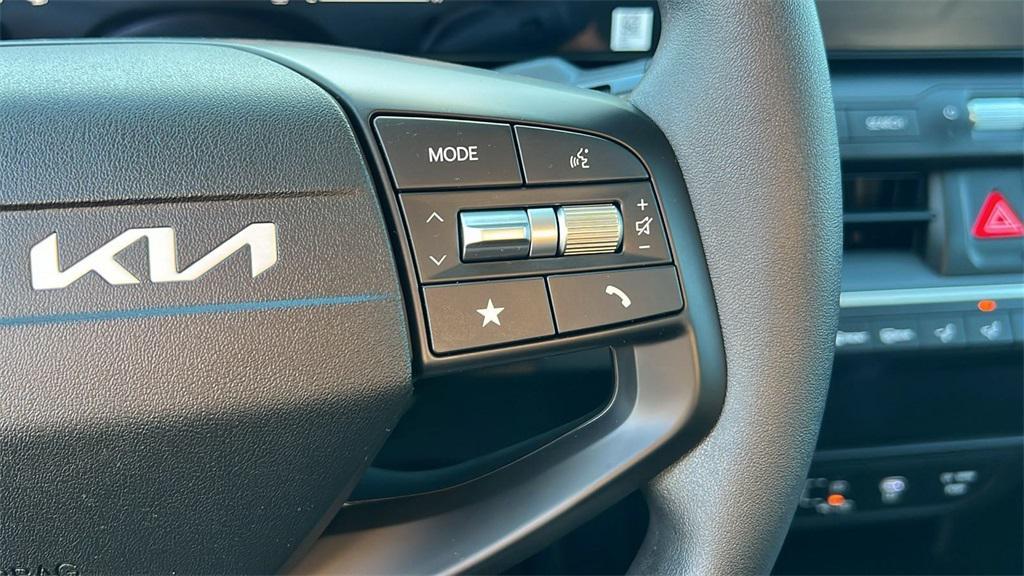 new 2025 Kia K4 car, priced at $24,185