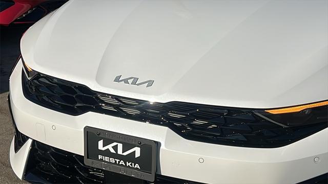 new 2025 Kia K5 car, priced at $29,980