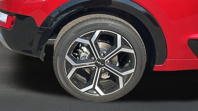 new 2025 Kia Niro car