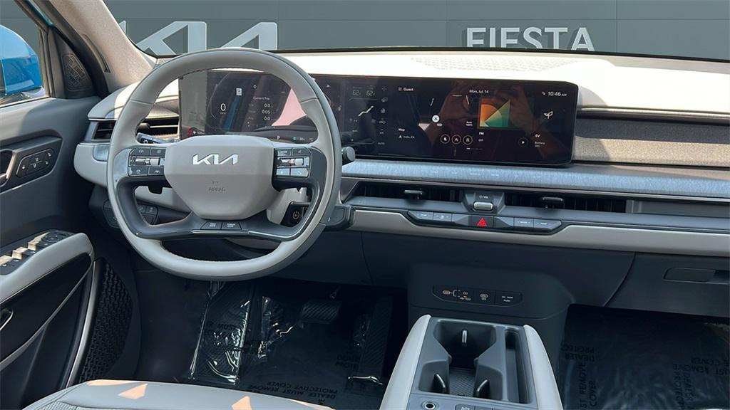 new 2026 Kia EV9 car, priced at $66,470