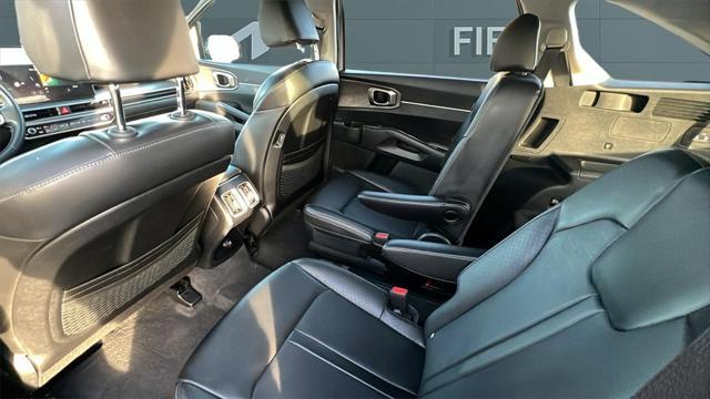 used 2024 Kia Sorento car, priced at $37,560