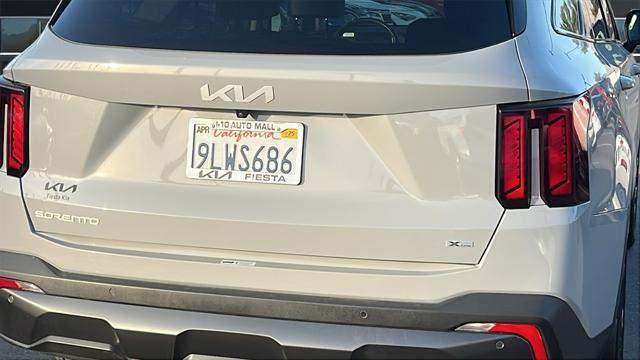 used 2024 Kia Sorento car, priced at $37,560