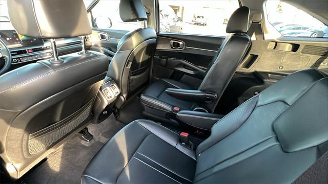 used 2024 Kia Sorento car, priced at $37,560