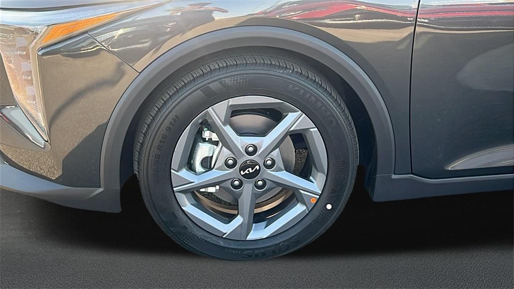 new 2025 Kia K4 car, priced at $24,165