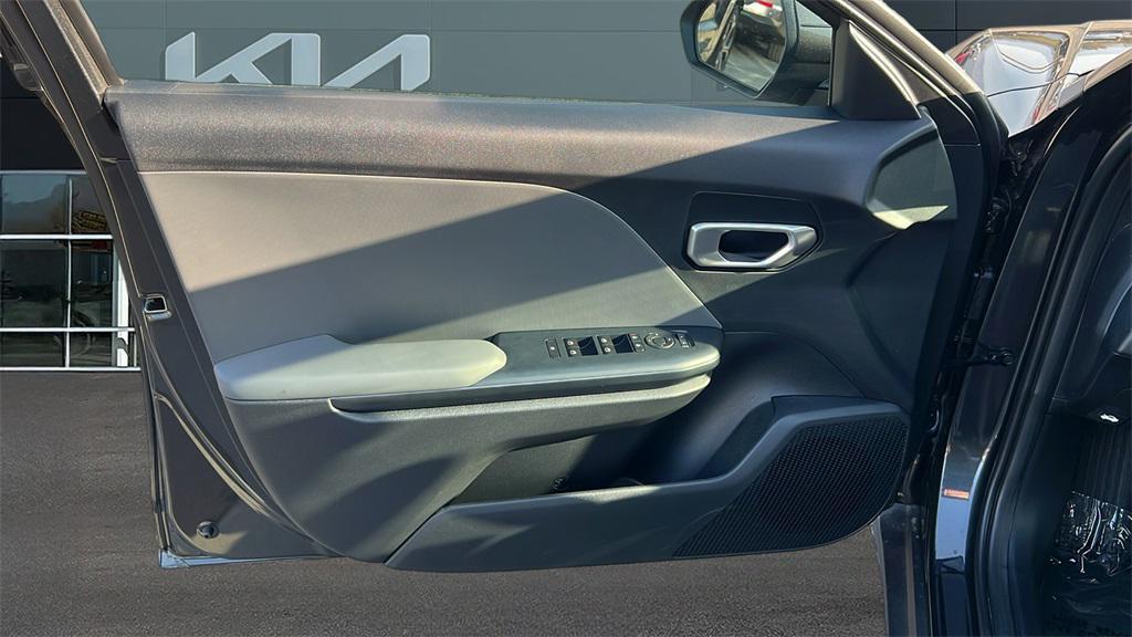 new 2025 Kia K4 car, priced at $24,165