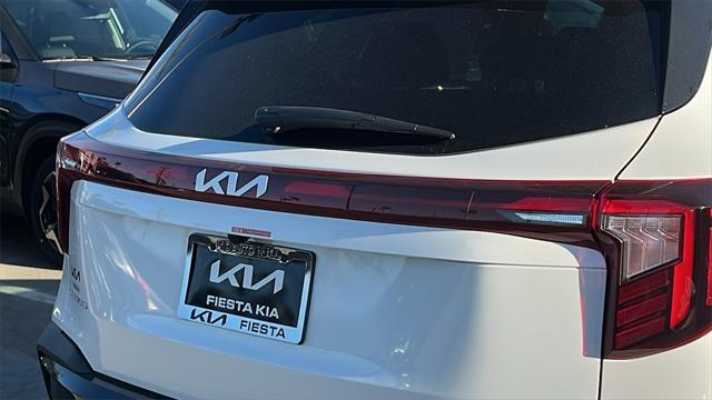 new 2025 Kia Seltos car, priced at $28,050