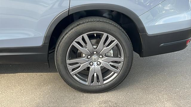 used 2022 Honda Pilot car, priced at $28,995