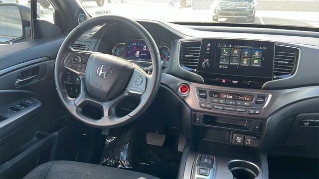 used 2022 Honda Pilot car, priced at $28,995