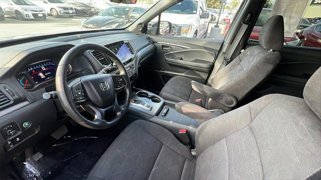used 2022 Honda Pilot car, priced at $28,995