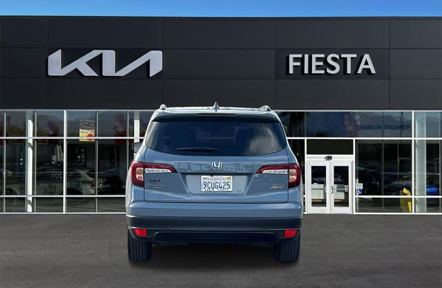 used 2022 Honda Pilot car, priced at $28,995