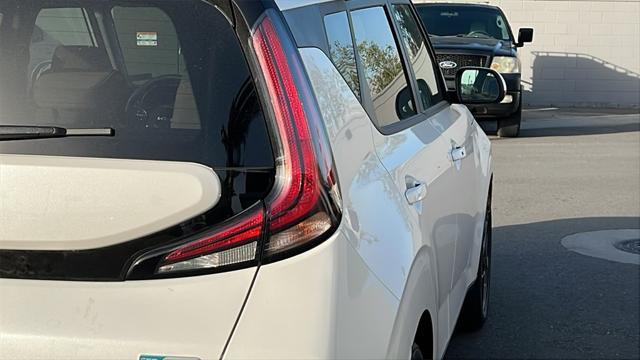 new 2025 Kia Soul car, priced at $26,885