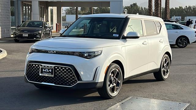 new 2025 Kia Soul car, priced at $26,885