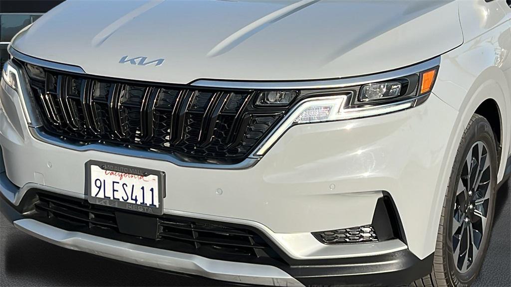 used 2024 Kia Carnival car, priced at $36,832