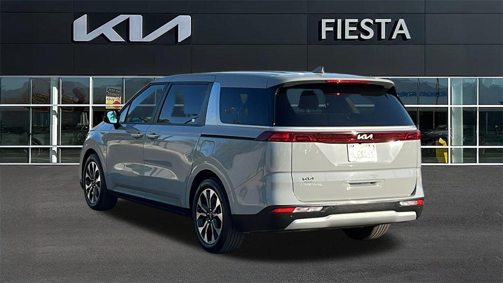 used 2024 Kia Carnival car, priced at $36,832