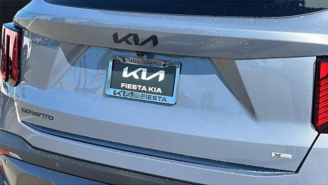 new 2025 Kia Sorento car, priced at $45,190