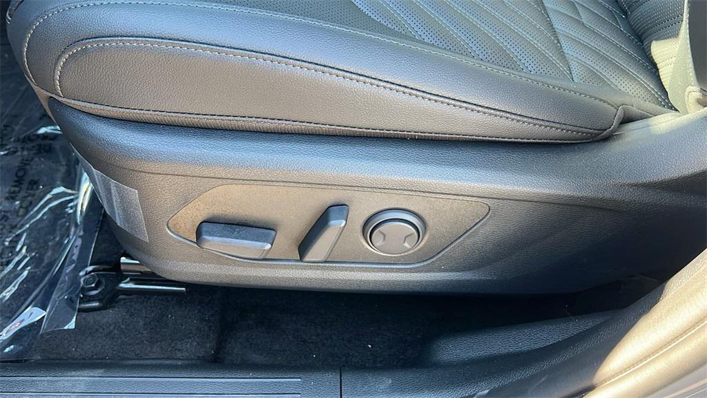 new 2026 Kia Sportage car, priced at $49,960