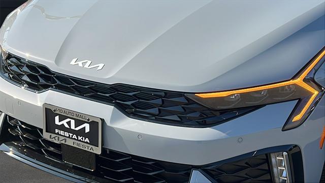 new 2025 Kia K5 car