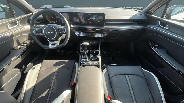 new 2025 Kia K5 car