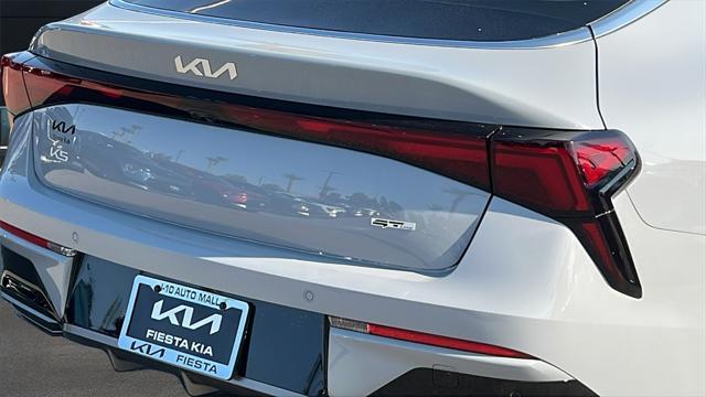 new 2025 Kia K5 car