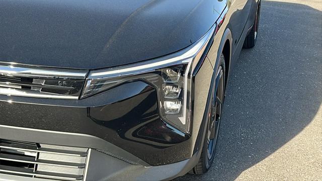 new 2025 Kia K4 car