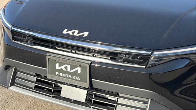 new 2025 Kia K4 car