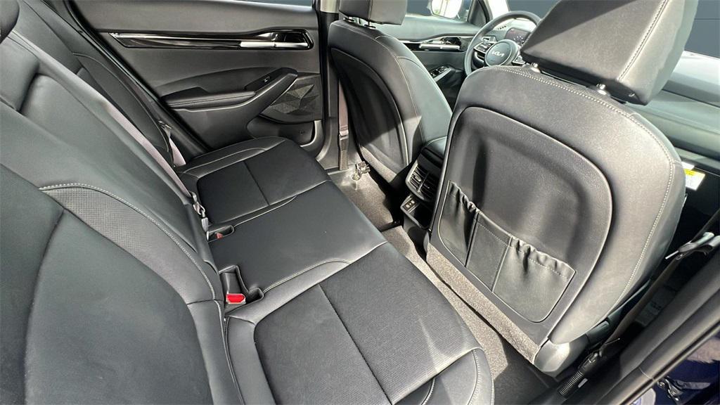 new 2025 Kia Seltos car, priced at $26,288