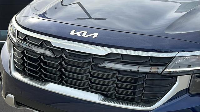 new 2025 Kia Seltos car, priced at $28,635