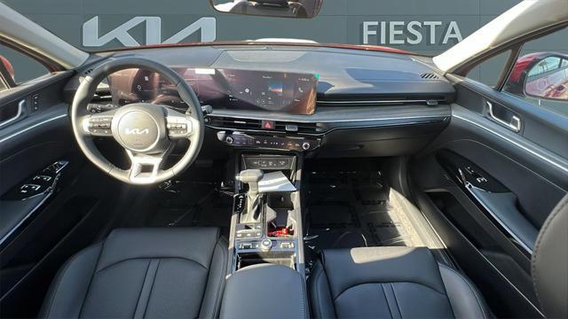 new 2025 Kia K5 car