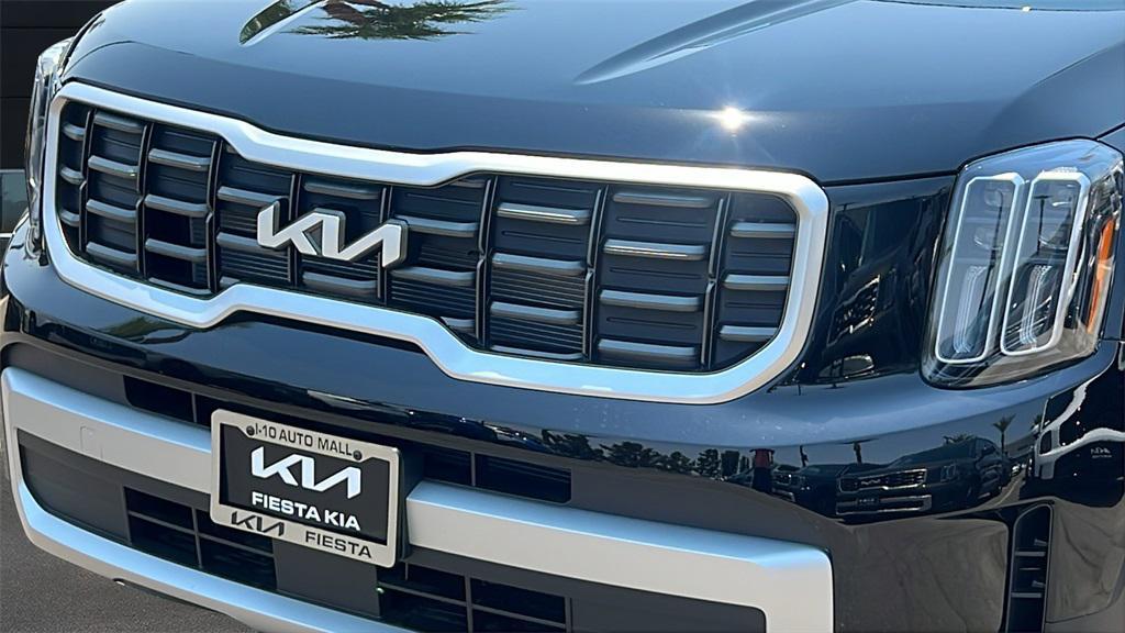 new 2025 Kia Telluride car, priced at $43,755
