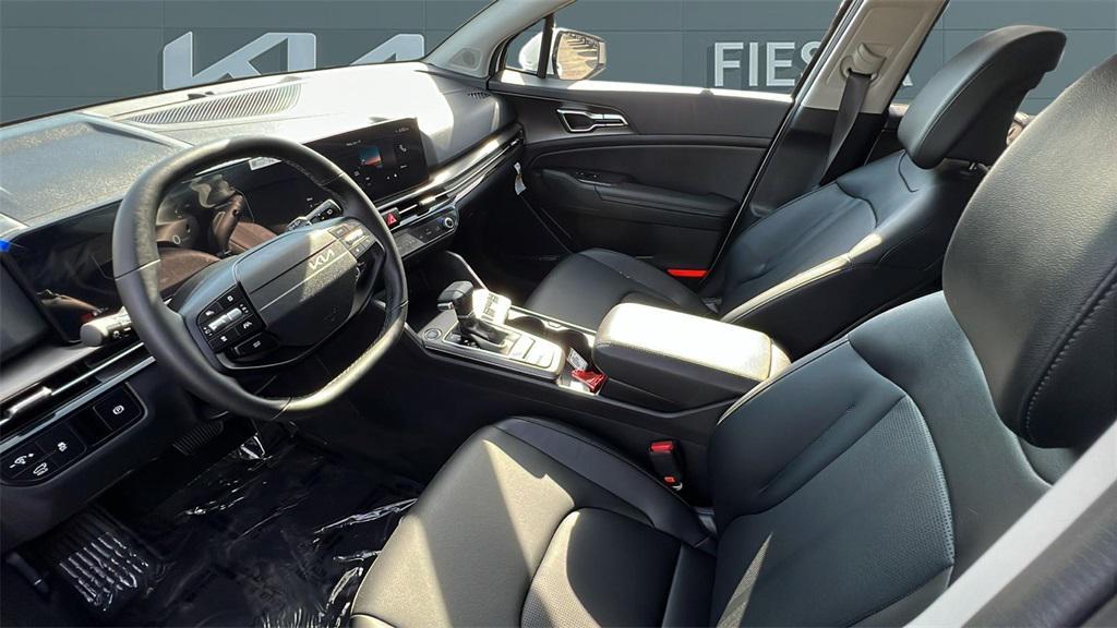new 2026 Kia Sportage car, priced at $34,090