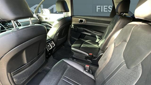 used 2023 Kia Sorento car, priced at $28,772