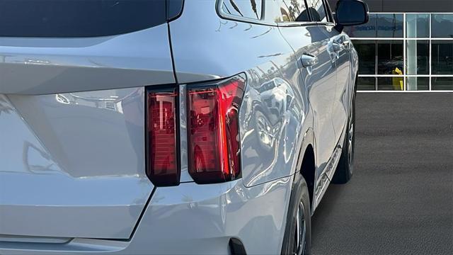 used 2023 Kia Sorento car, priced at $28,772