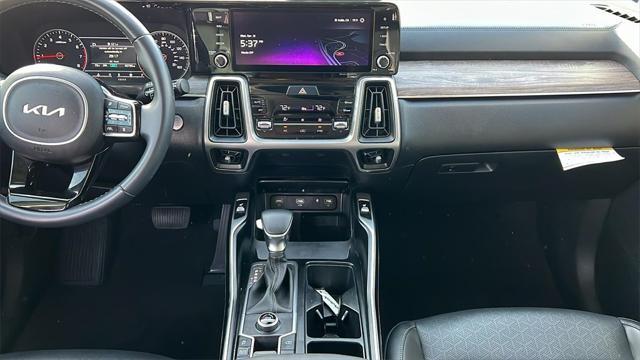 used 2023 Kia Sorento car, priced at $28,772