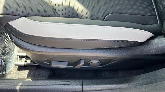 new 2025 Kia K5 car