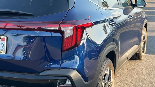 new 2025 Kia Seltos car, priced at $27,655