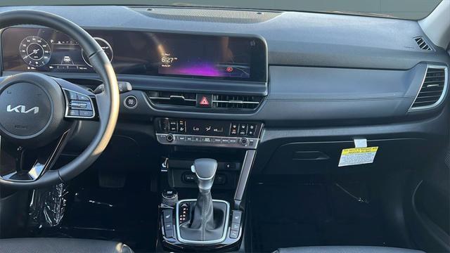 new 2025 Kia Seltos car, priced at $27,655