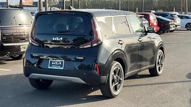 new 2025 Kia Soul car, priced at $26,885
