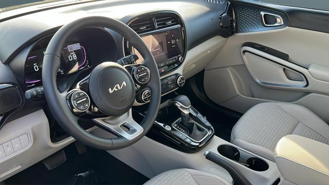 new 2025 Kia Soul car, priced at $26,885