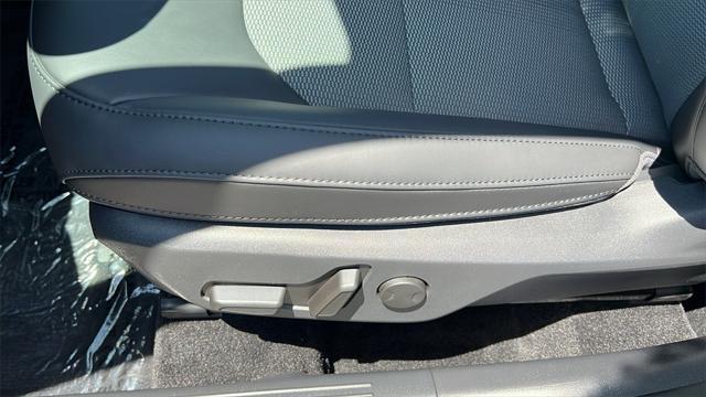 new 2025 Kia Niro car