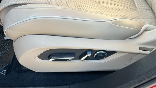 used 2021 Acura RDX car, priced at $31,350