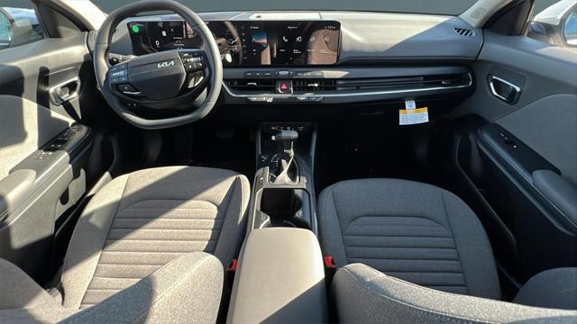 new 2025 Kia K4 car
