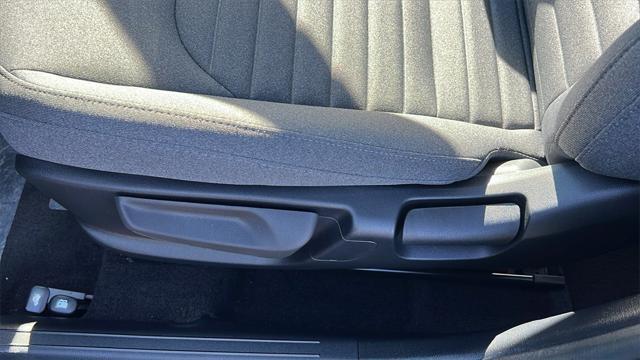 new 2025 Kia K4 car