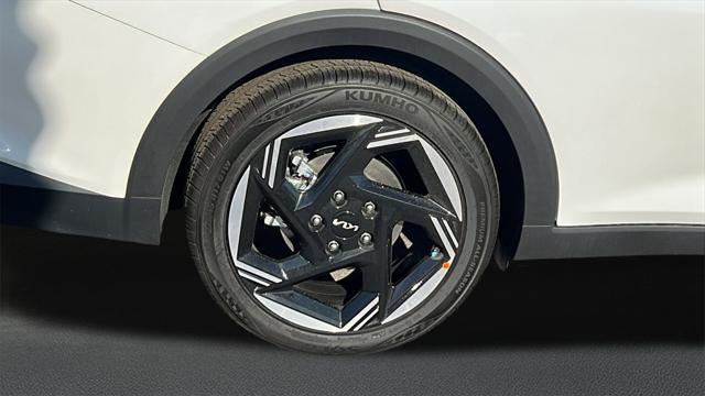 new 2025 Kia K4 car