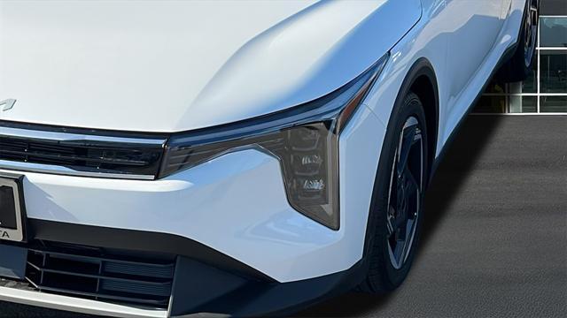 new 2025 Kia K4 car