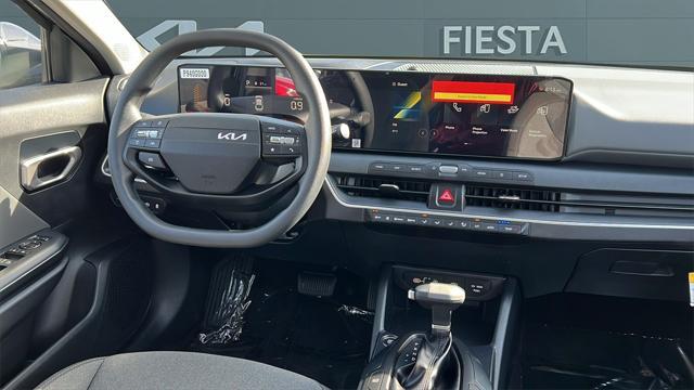 new 2025 Kia K4 car