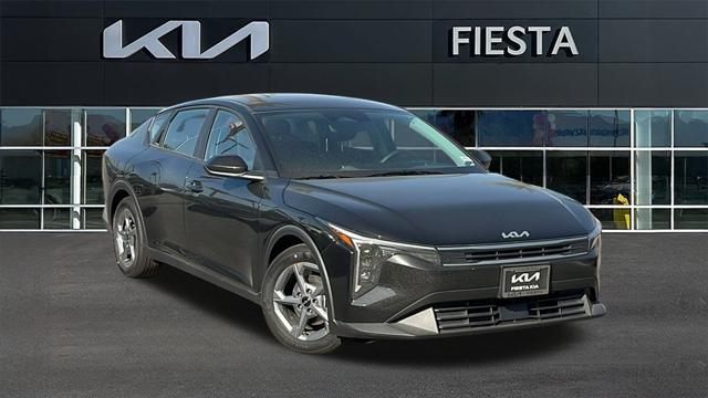 new 2025 Kia K4 car